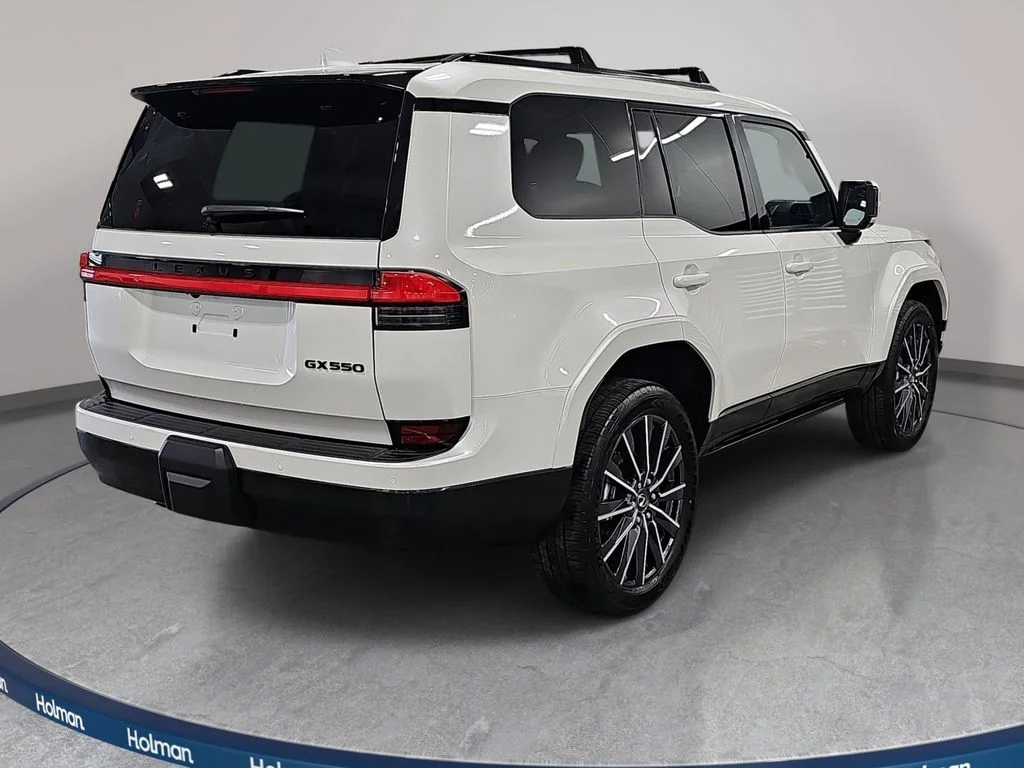 New 2026 Eminent White Pearl Lexus LUXURY PLUS image 5