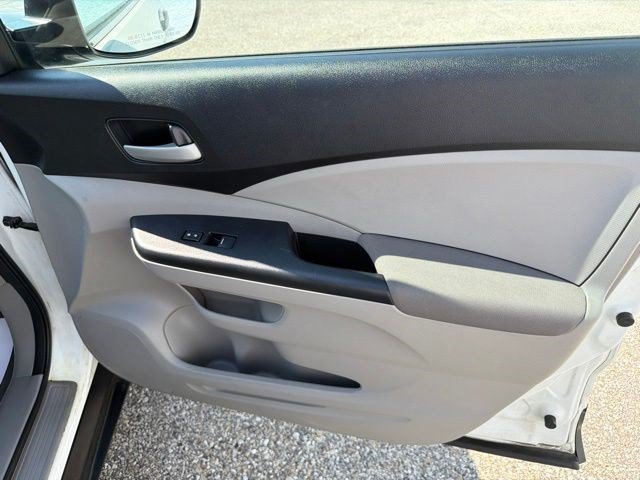 Used 2014 White Honda LX image 18