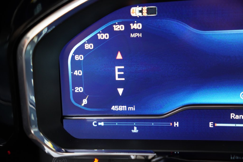 2024 Chevrolet Silverado 1500 LTZ - Photo 36