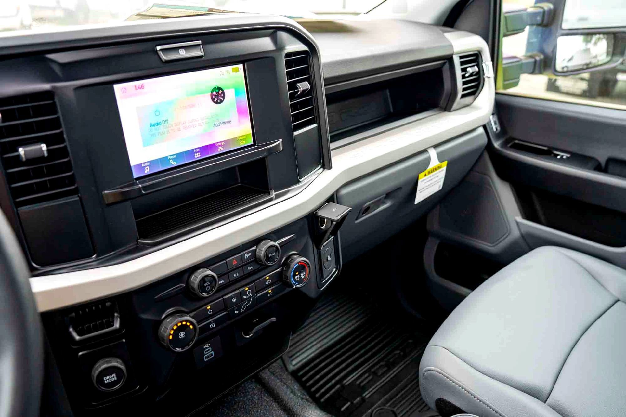 2025 Ford F-250 Super Duty XL - Photo 14