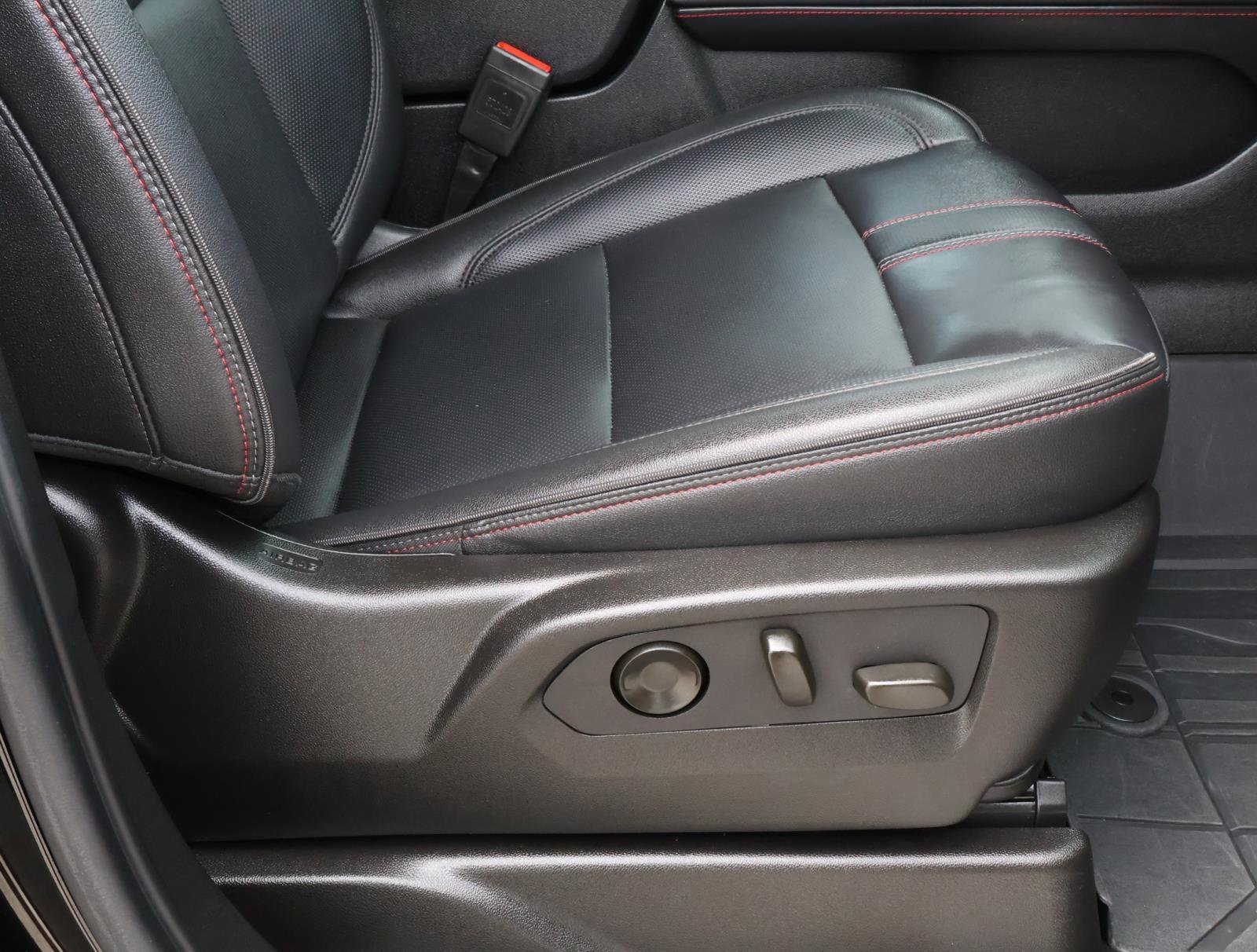 2024 Chevrolet Tahoe RST - Photo 19