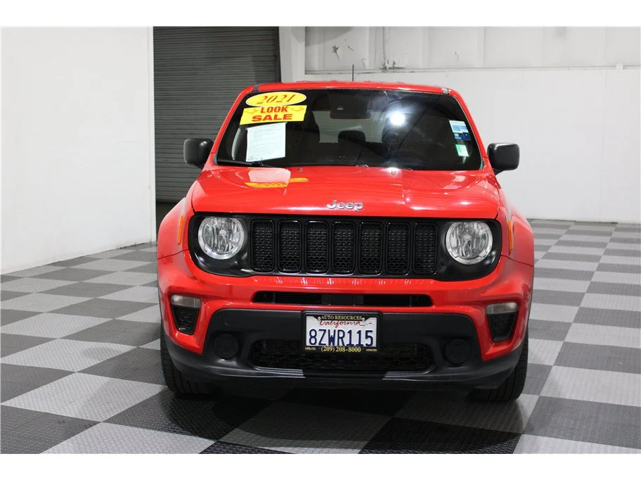 Used 2021 Colorado Red Clearcoat Jeep Jeepster image 2