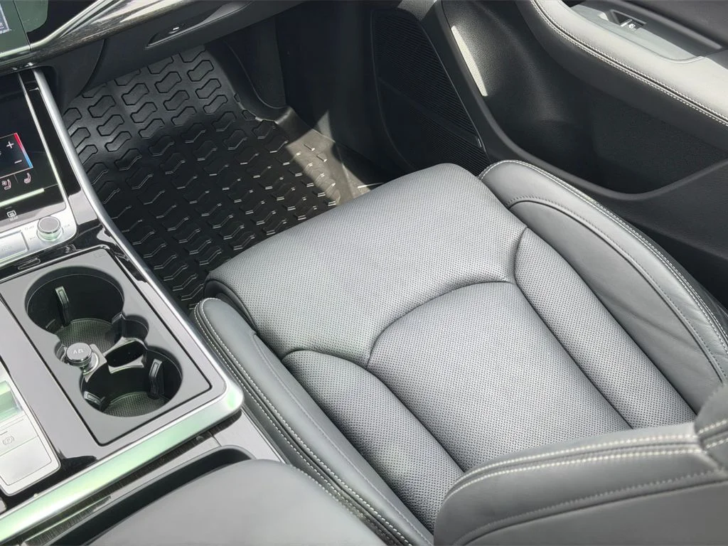 Used 2025 Gold Audi 55 Prestige image 45