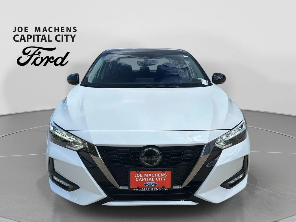 Used 2023 White Nissan SR image 10