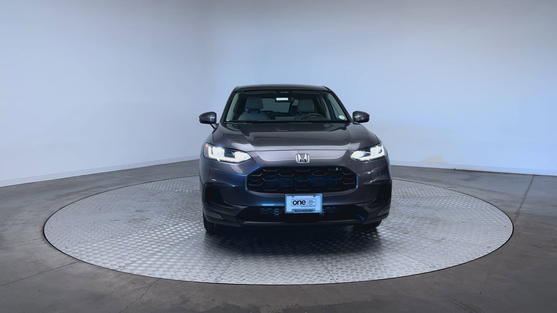 New 2026 Modern Steel Metallic Honda LX image 3