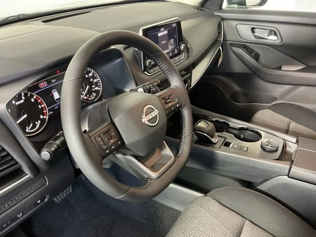 New 2027 Blue Nissan SV image 12
