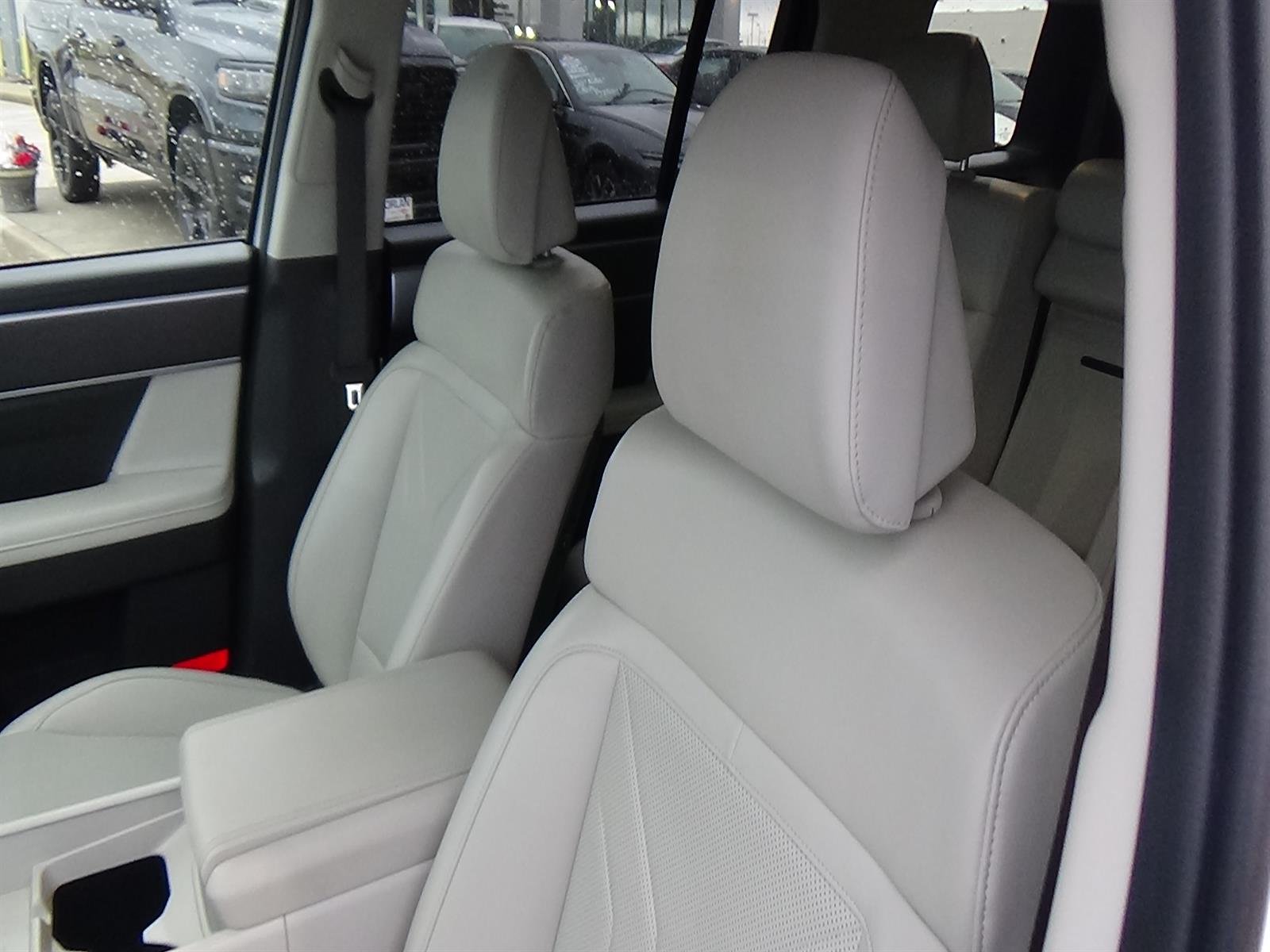 Used 2026 Serenity White Pearl (w6h) Hyundai SEL image 19