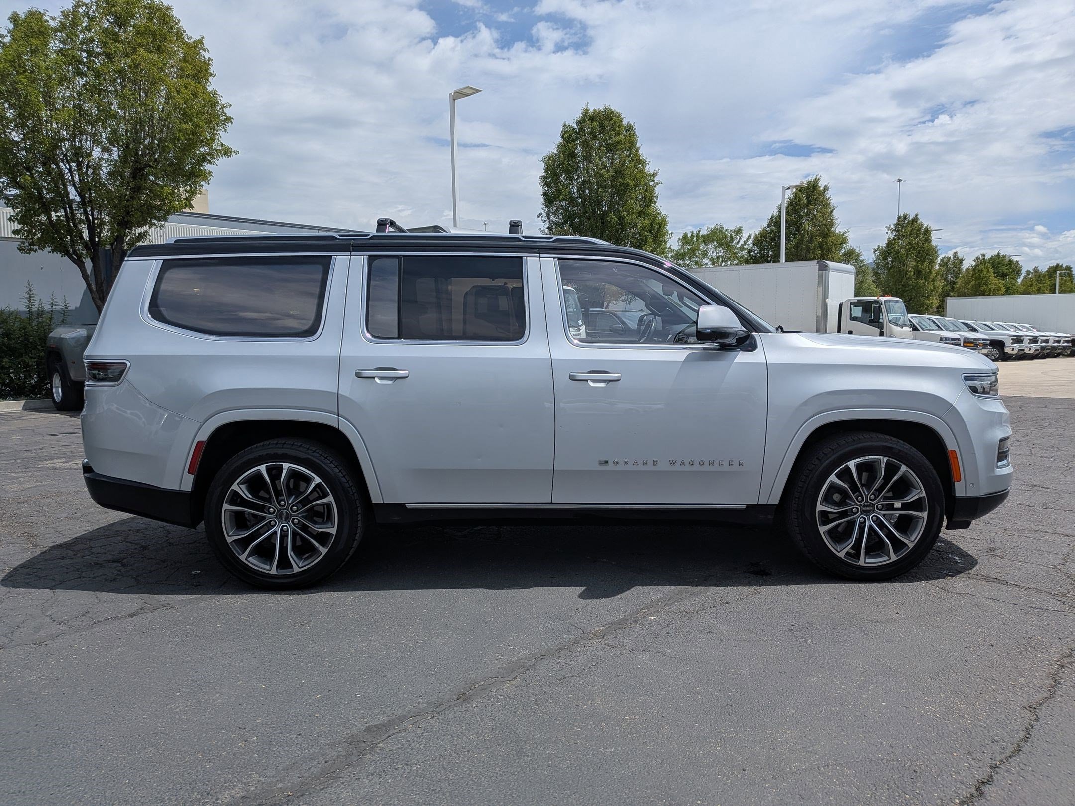 Used 2022 Silver Zynith Jeep Series III image 6