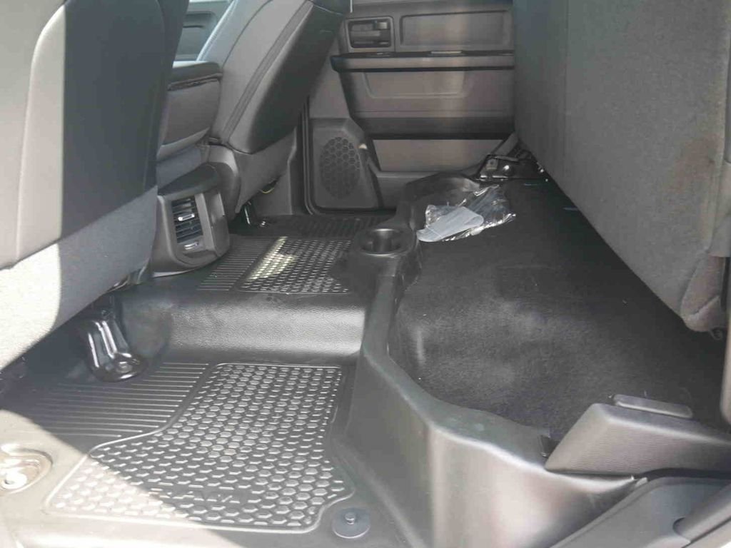 2026 RAM 3500 Tradesman - Photo 19