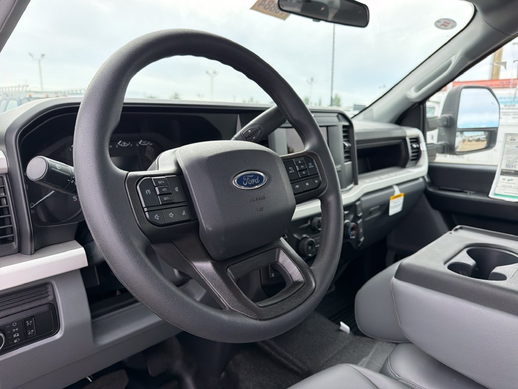 New 2026 Oxford White Ford F-250® XL image 19