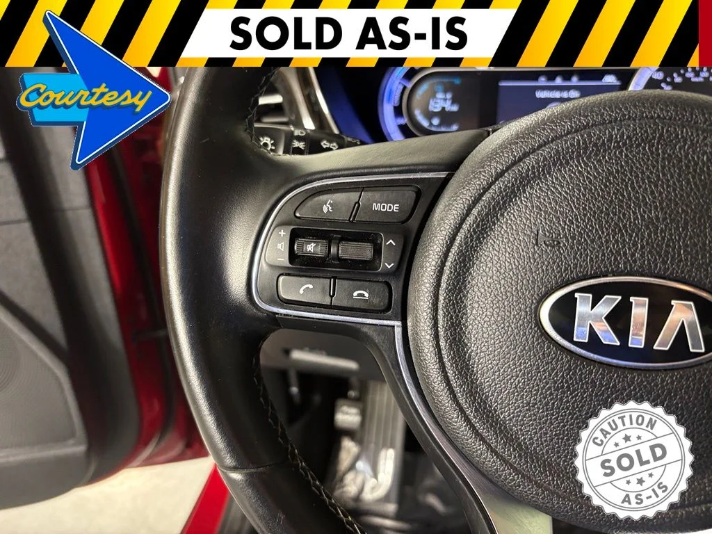 Used 2021 Red Kia LXS image 21