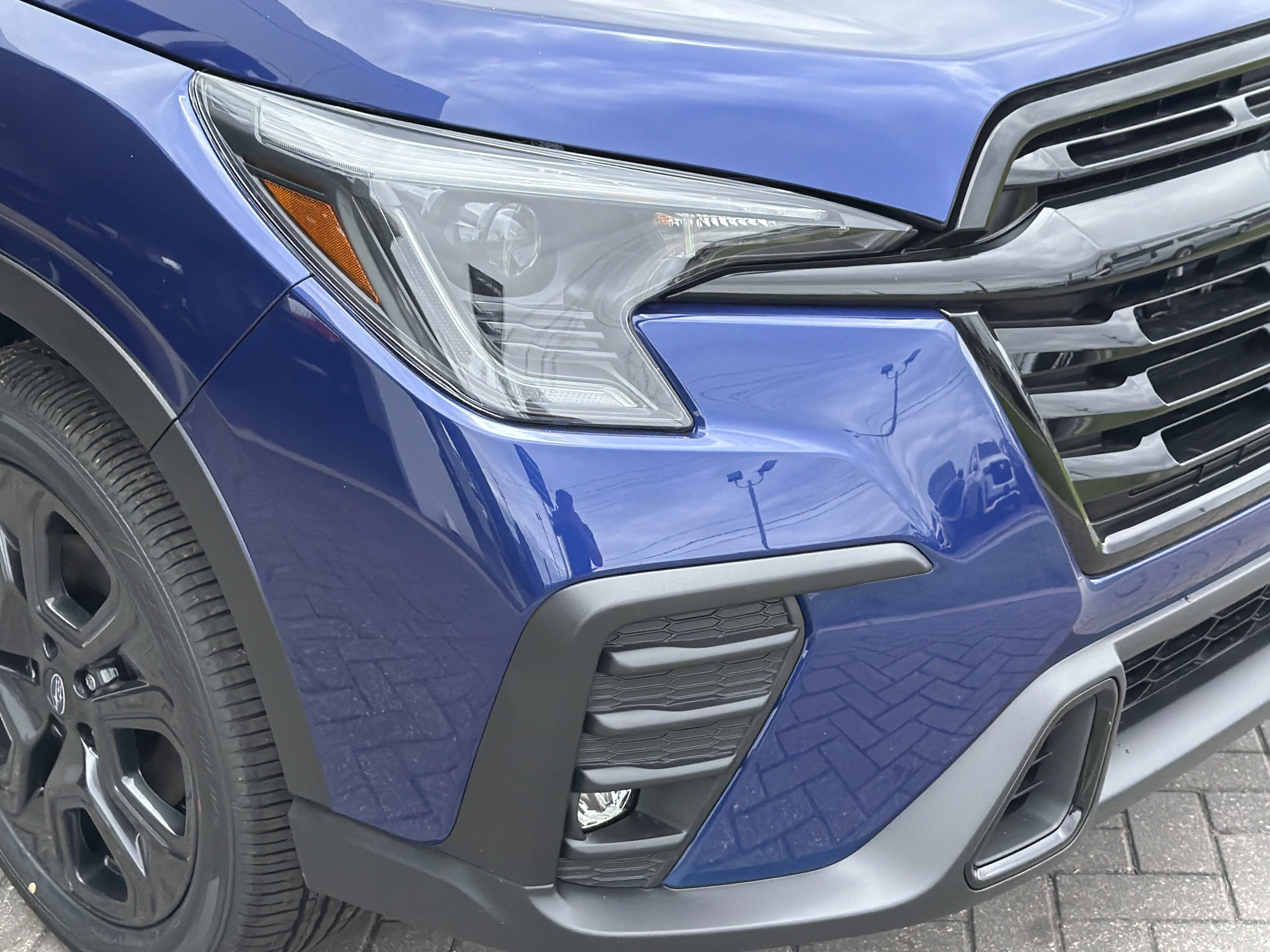 New 2026 SAPPHIRE BLUE PEARL Subaru Onyx Edition Touring 7-Passenger image 8