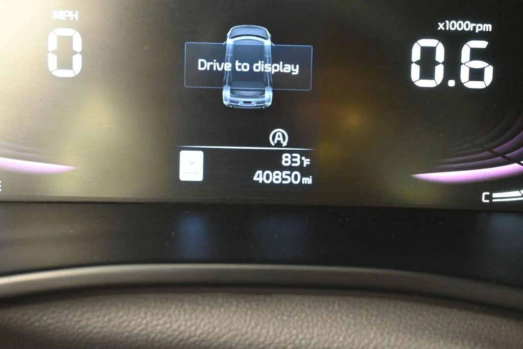 Used 2024 Gravity Gray Kia S image 28
