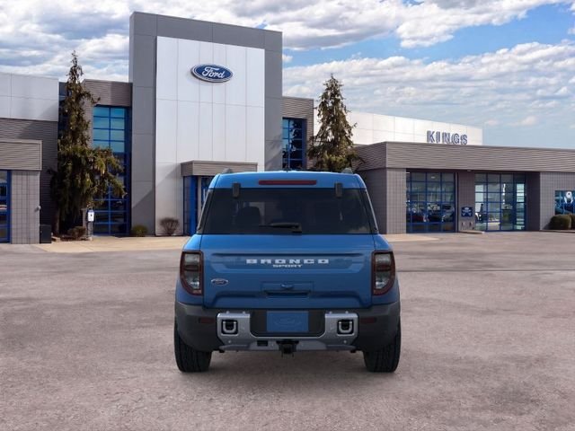 New 2025 Velocity Blue Metallic Ford Big Bend® image 5