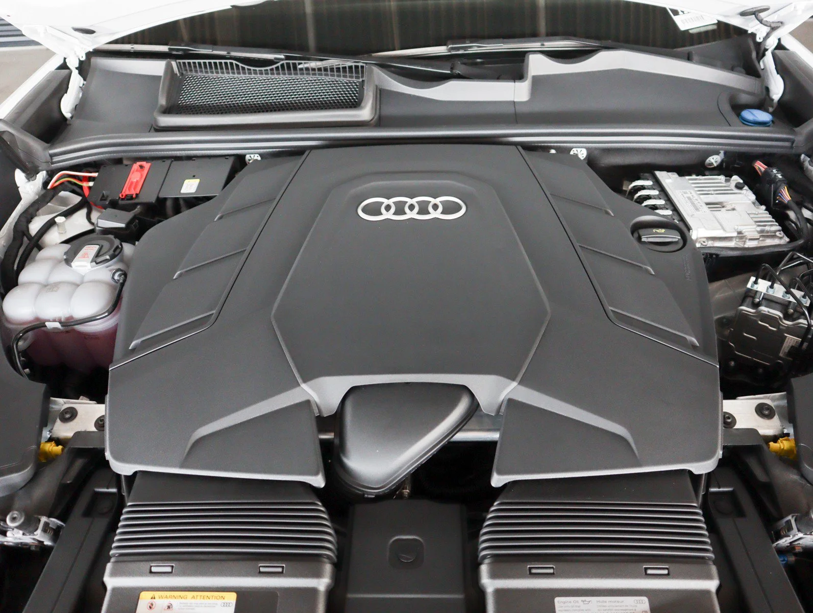 New 2026 Glacier White Metallic Audi Premium Plus image 4