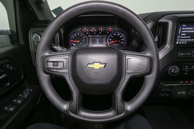 Used 2022 Black Chevrolet Custom image 24
