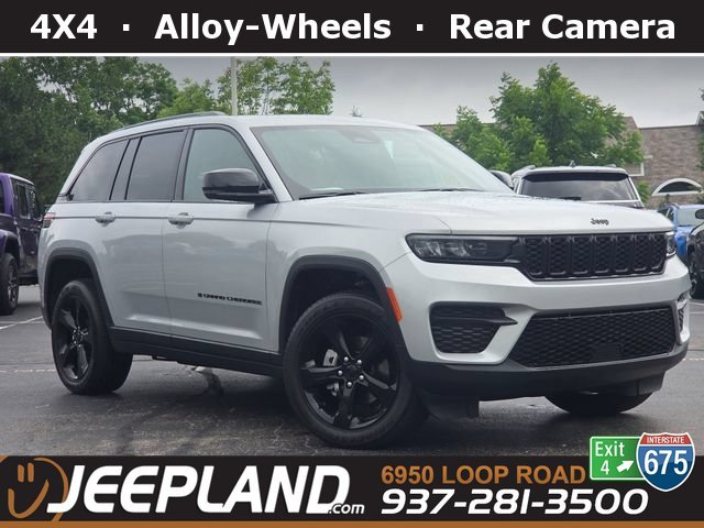 Used 2024 Silver Zynith Jeep Altitude X image 1