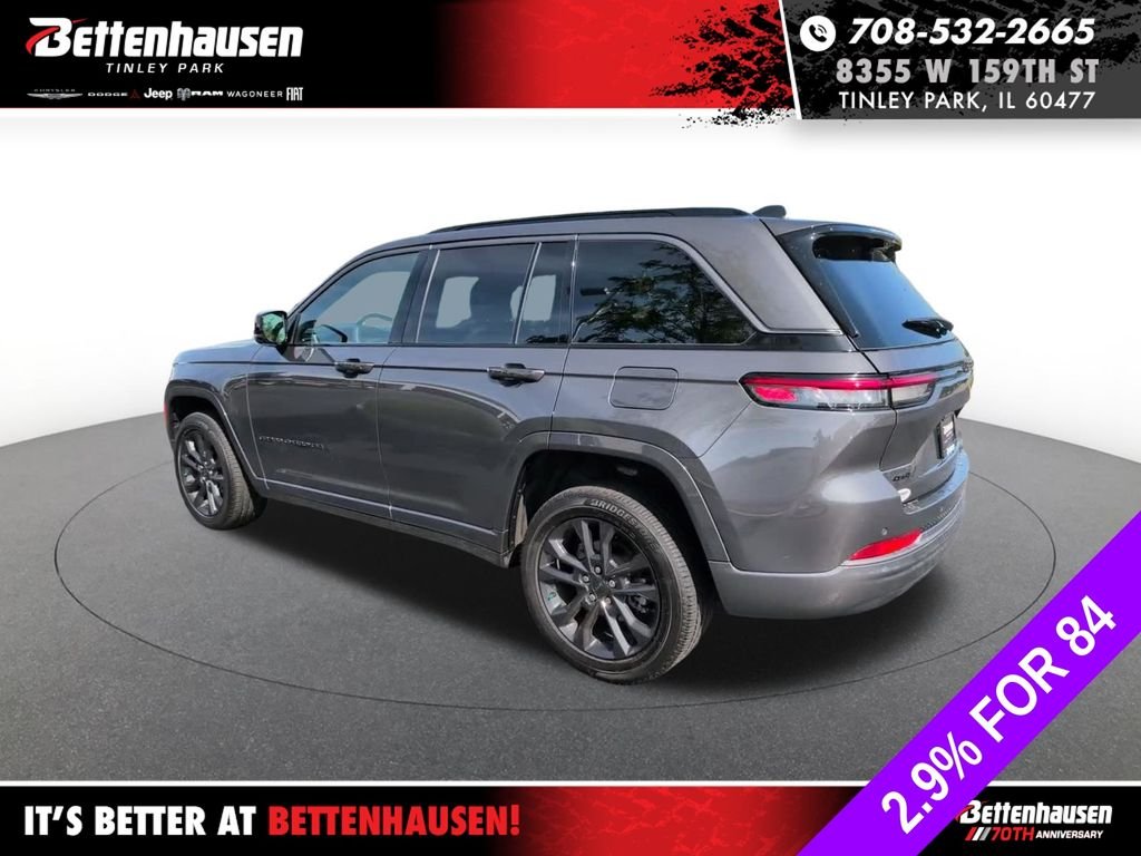New 2026 Baltic Gray Metallic Clear-Coat Exterior Paint Jeep Limited Reserve image 10