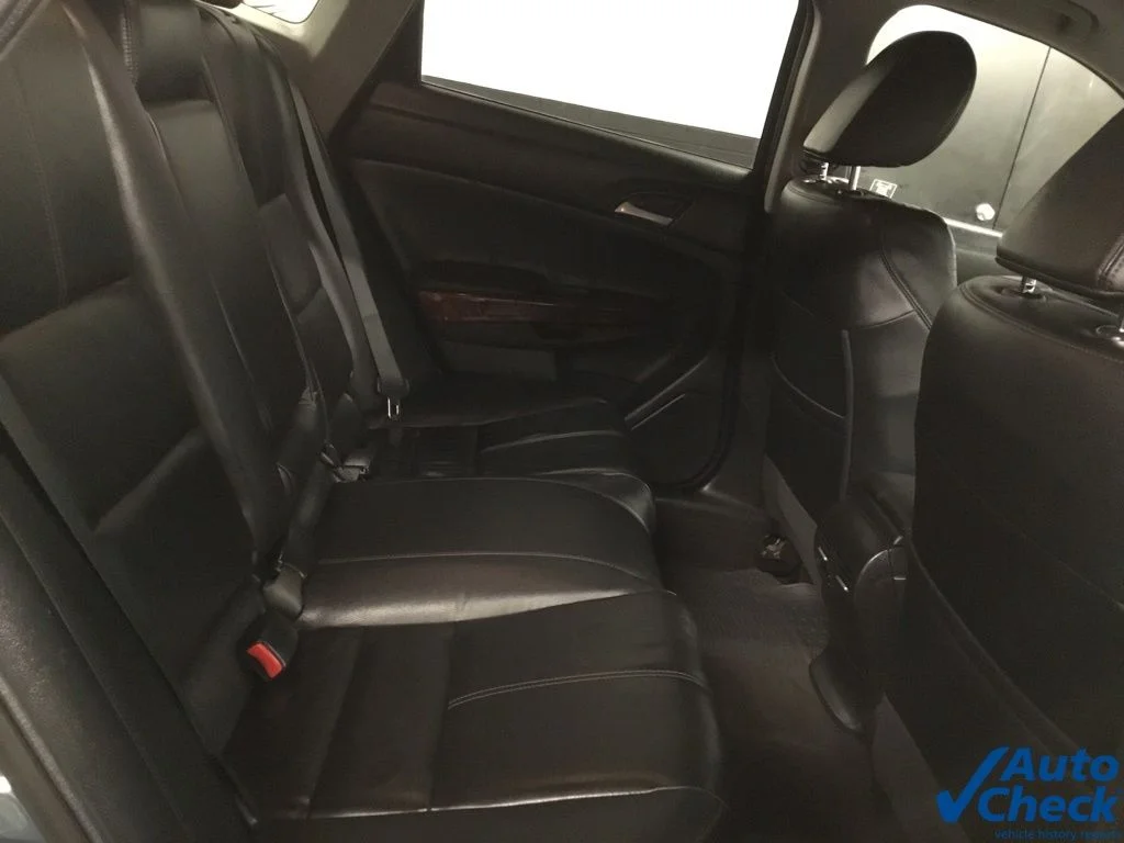 Used 2011 Green Honda EX-L image 31