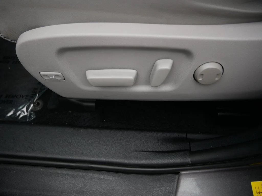 Certified Used 2019 Gray Toyota XLE image 15