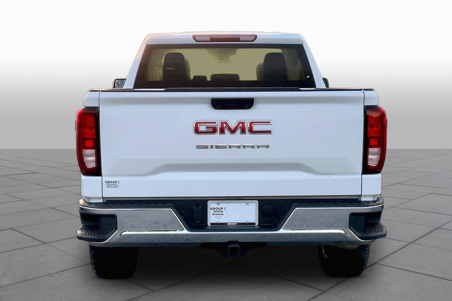 Used 2024 Summit White GMC Pro image 5