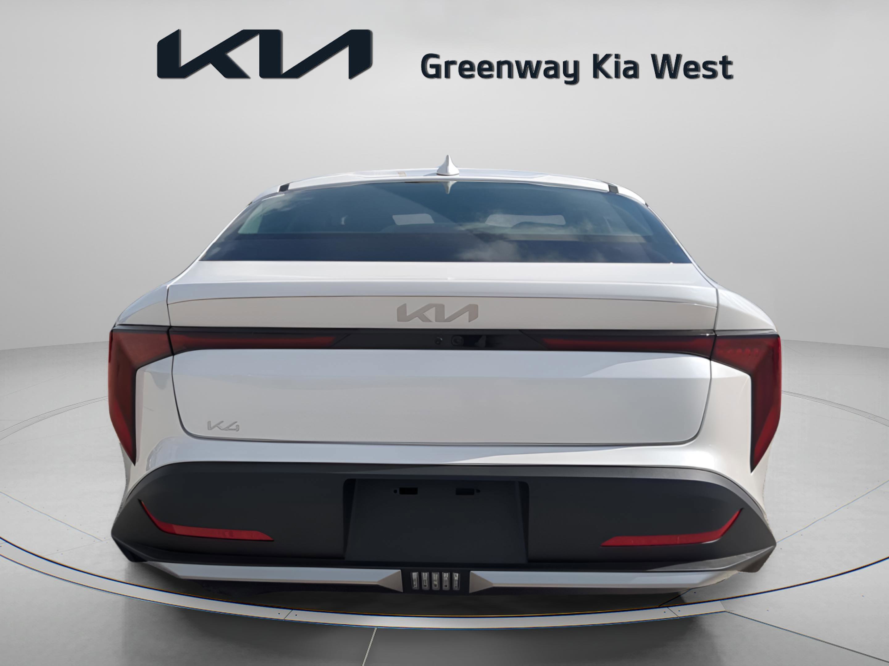 New 2026 Snow White Pearl Kia LX image 6