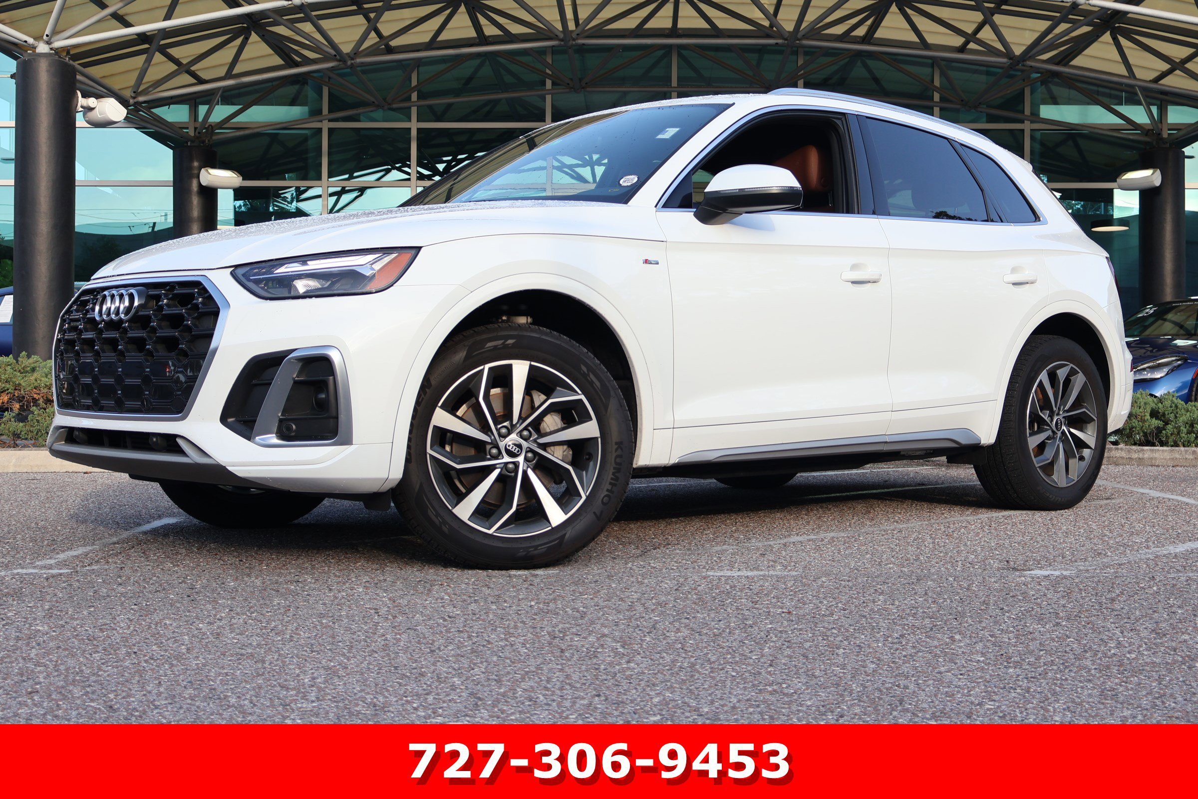 2022 Audi Q5 45 Premium's photo