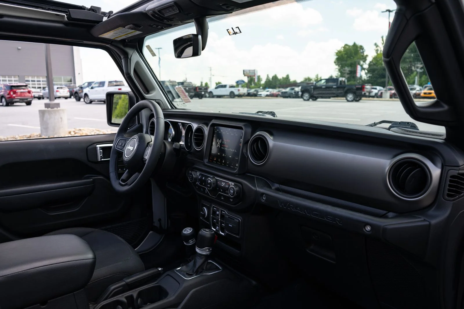 Used 2023 Silver Jeep Willys 4xe image 22