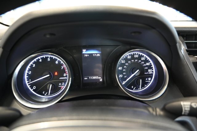 Used 2019 Silver Toyota LE image 27