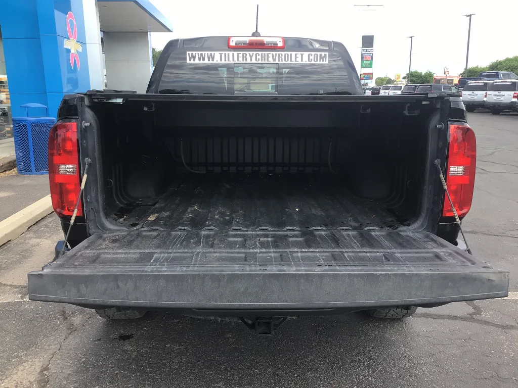 Used 2021 BLACK Chevrolet 4WD ZR2 image 6
