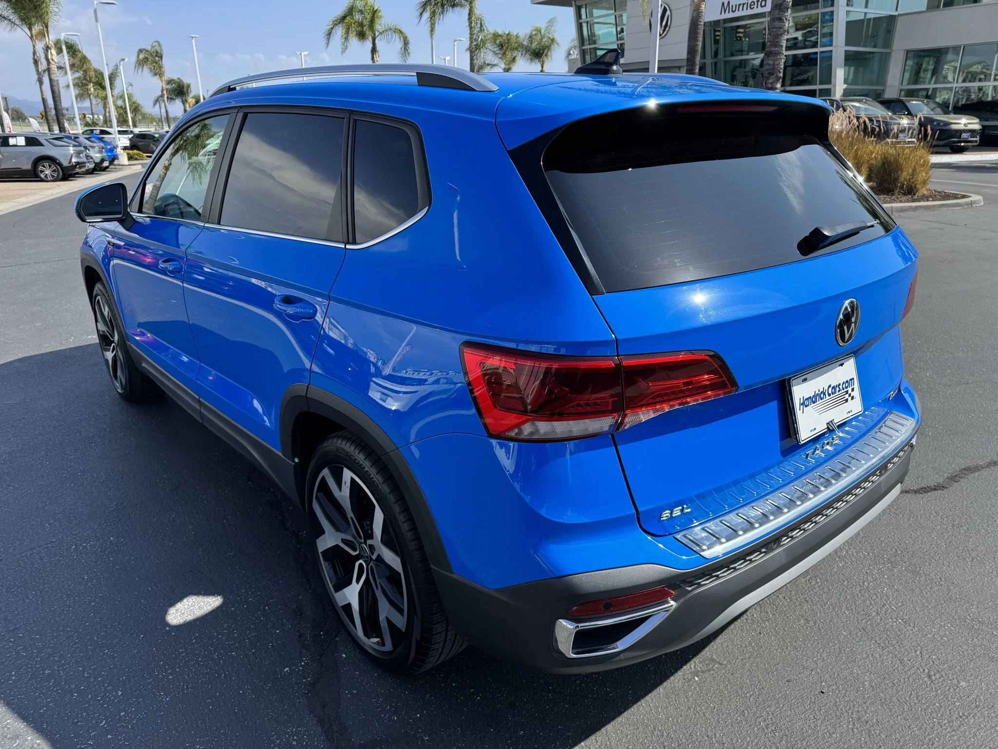 Certified Used 2023 Cornflower Blue Volkswagen SEL 4Motion image 6