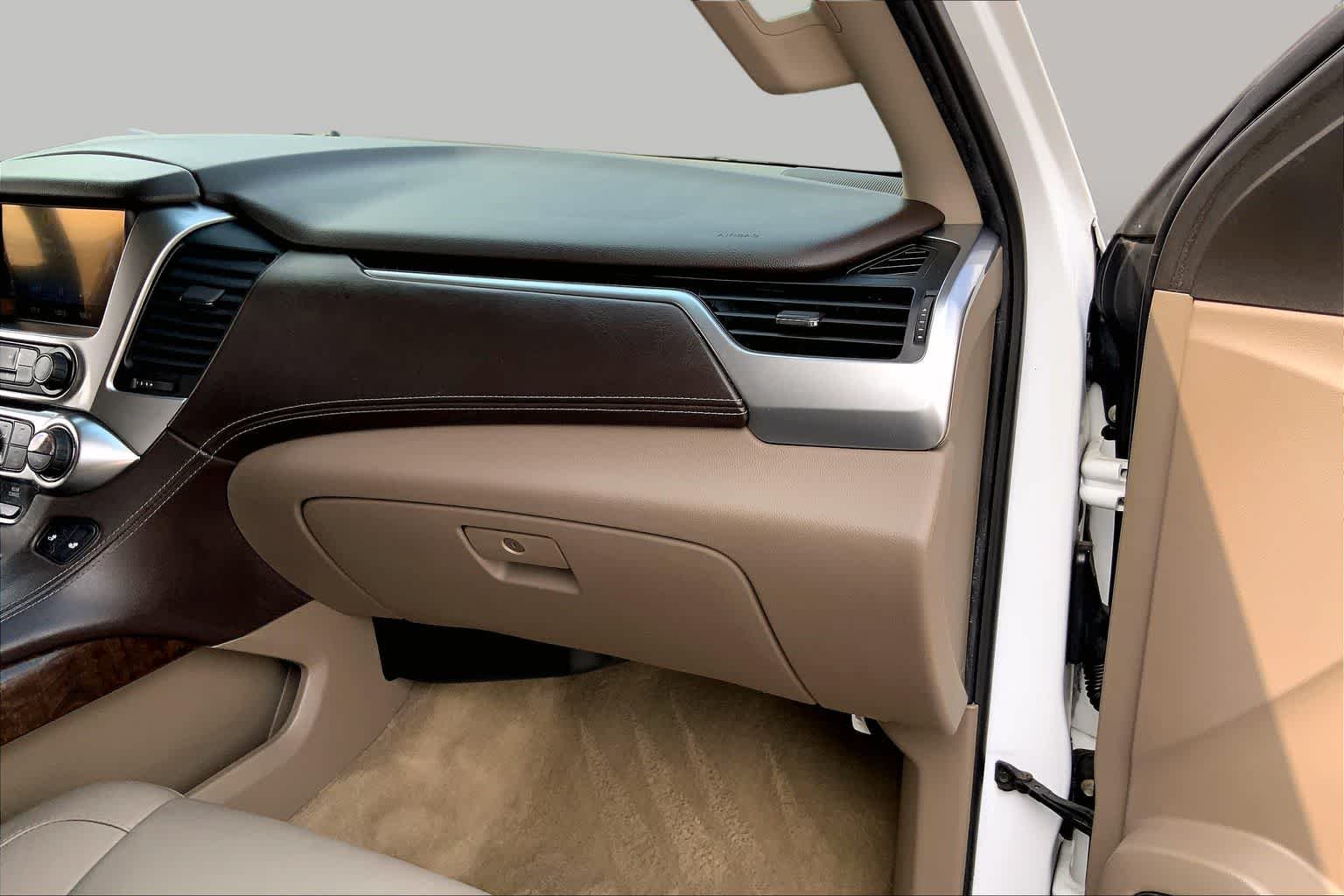 Used 2015 Summit White Chevrolet LT image 18