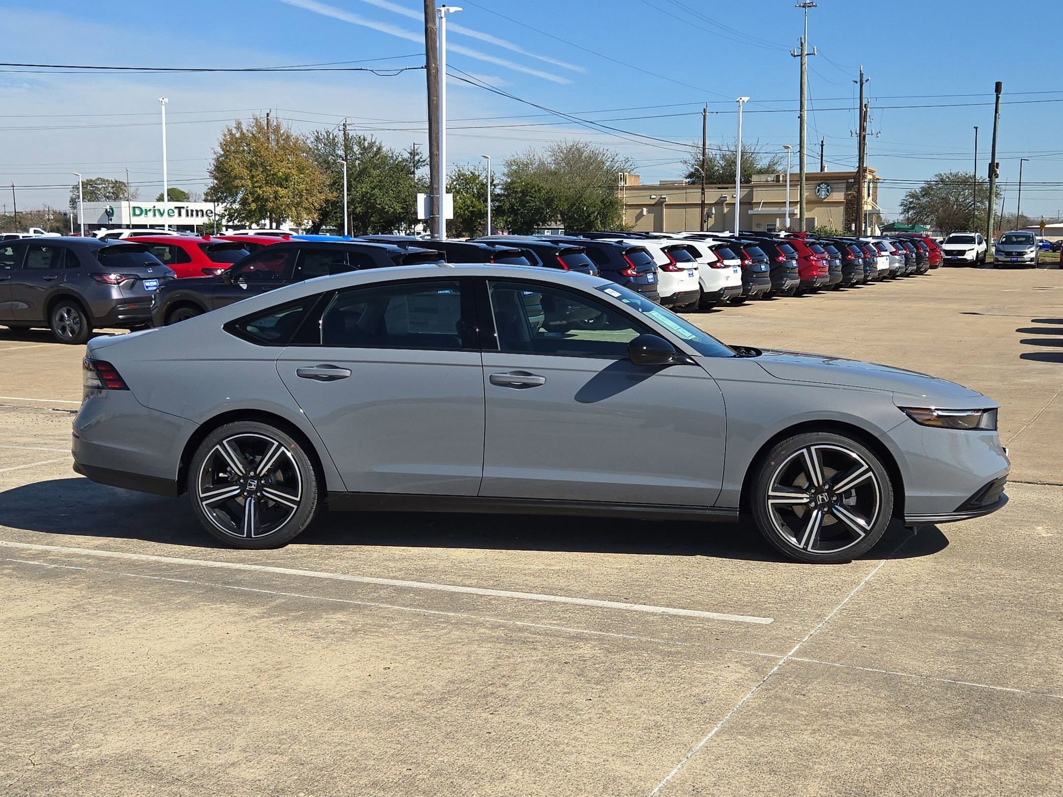 New 2026 Urban Gray Pearl Honda SE image 4