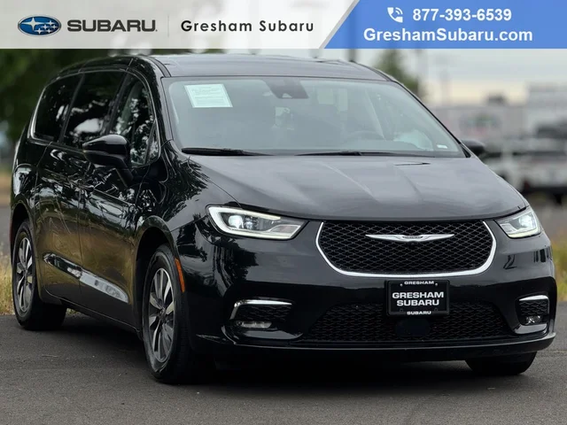 2023 Chrysler Pacifica Hybrid Touring L