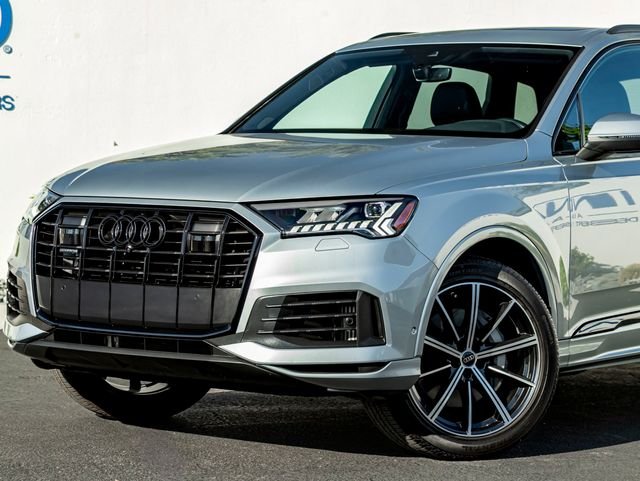 Used 2023 Satellite Silver Audi 55 Premium Plus image 2