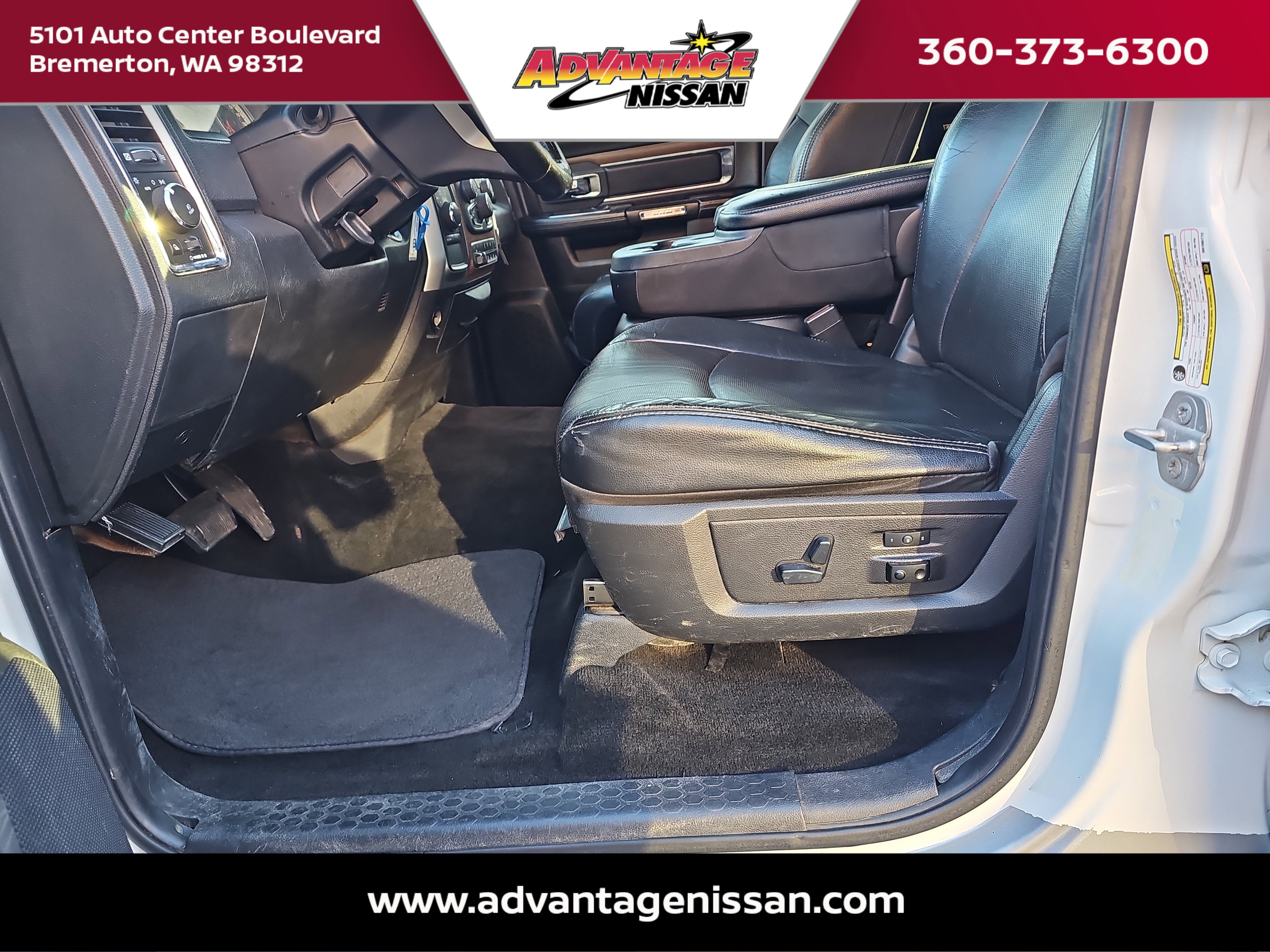 Used 2016 Bright White Clearcoat Ram Laramie image 14