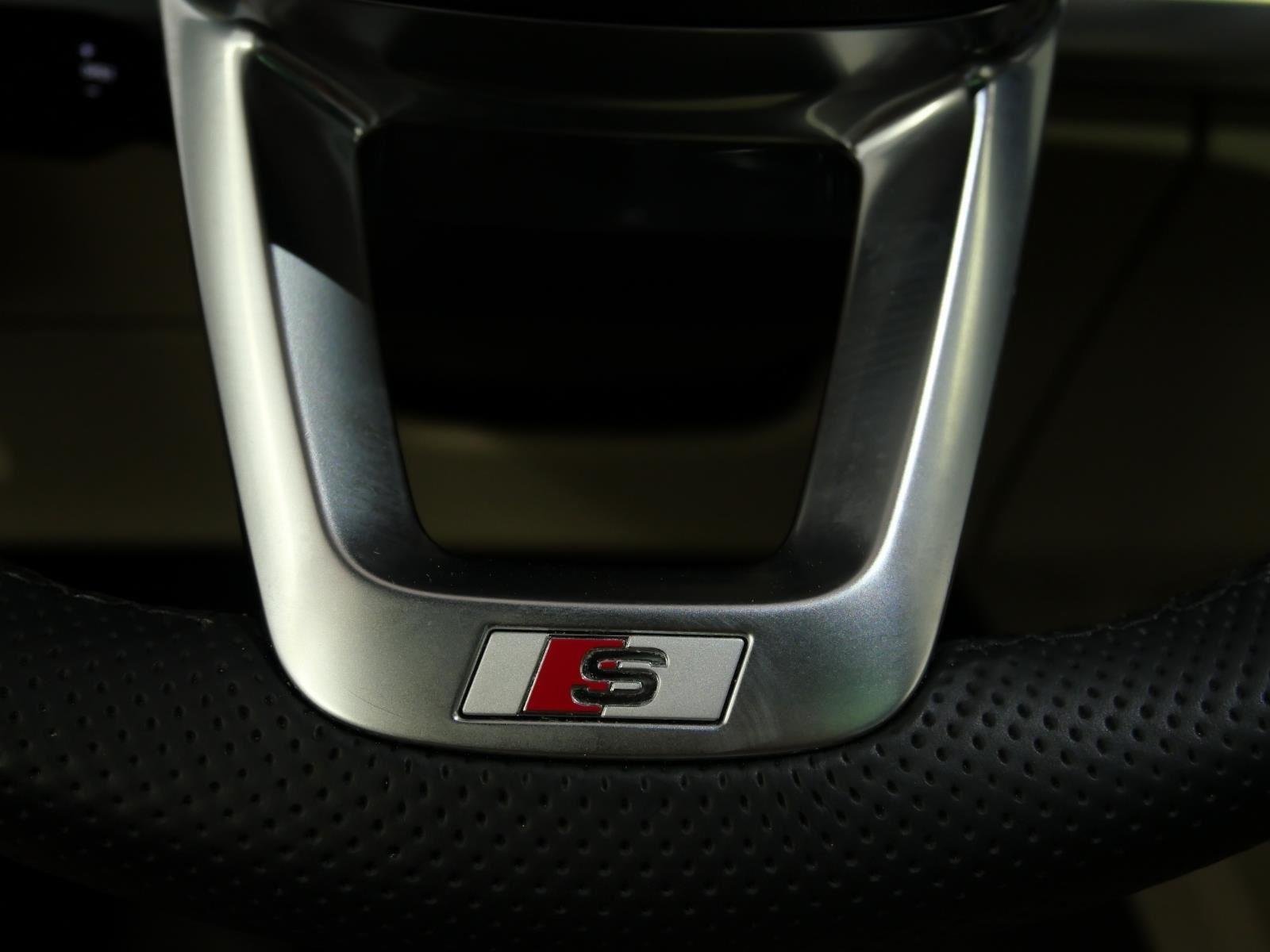 Used 2025 Mythos Black Metallic Audi S line Premium Plus image 21