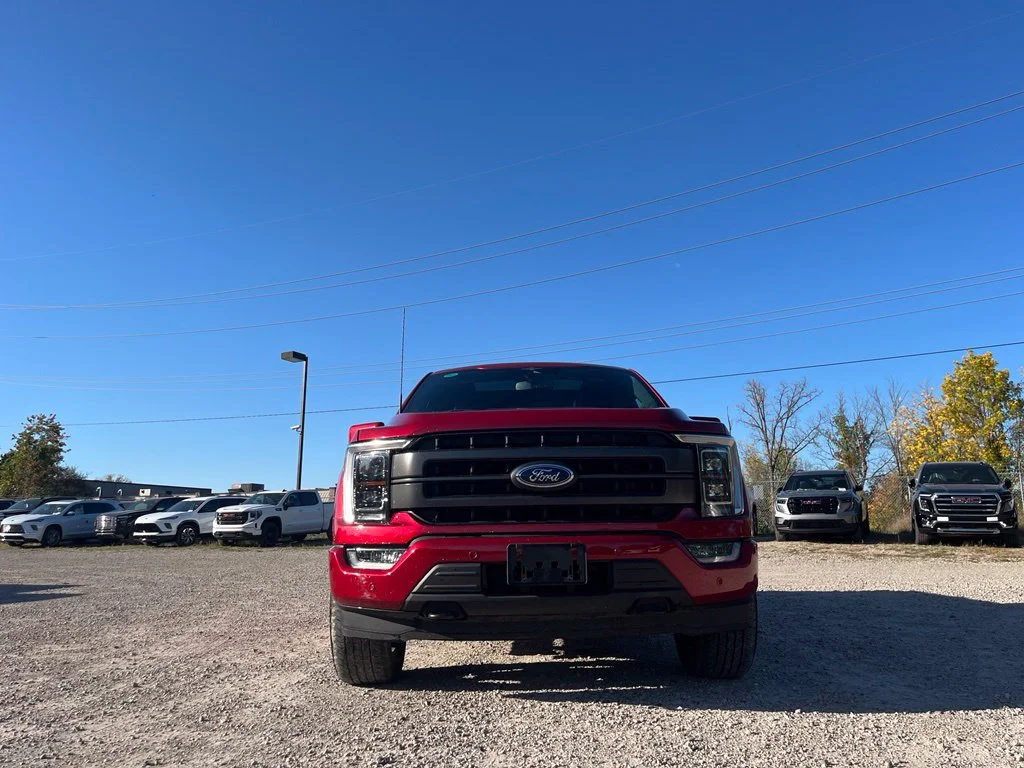 Used 2023 Red Metallic Ford Lariat image 4