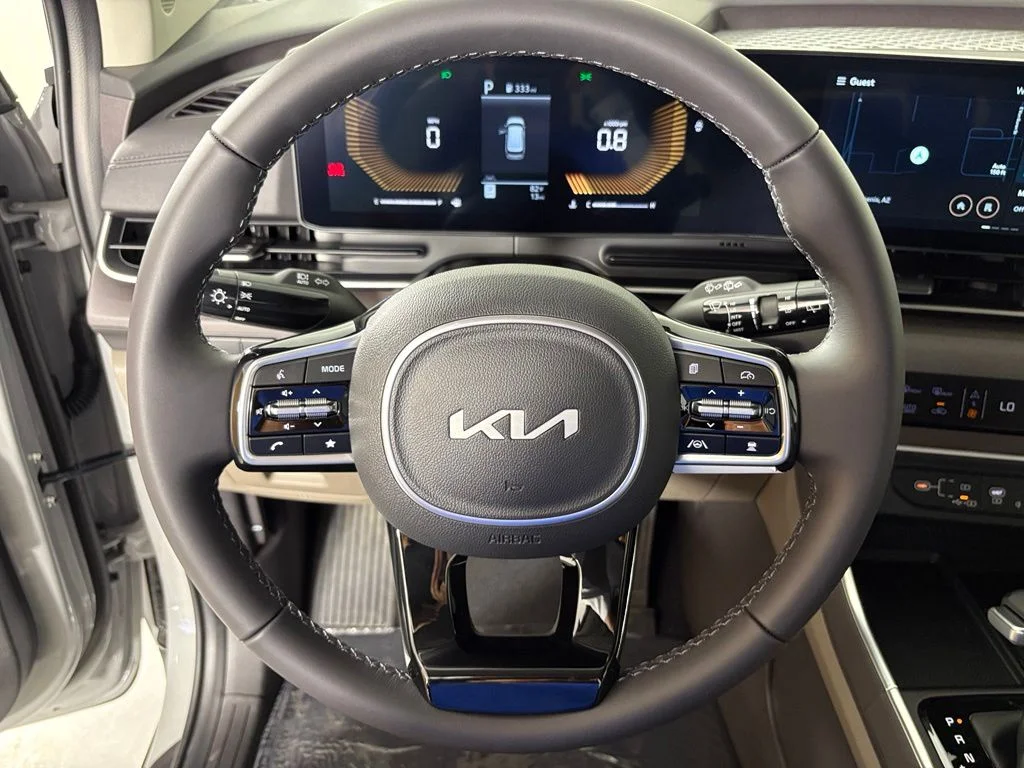 New 2026 Ceramic Silver Kia EX image 19