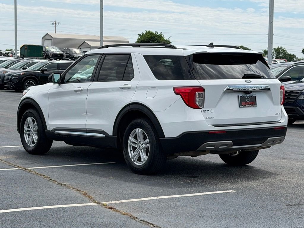 Used 2023 White Ford XLT image 7