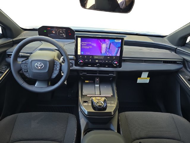 New 2026 Wind Chill Pearl Toyota SE image 9