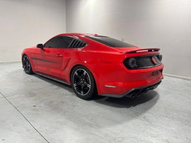 Used 2019 Red Ford GT Premium image 8