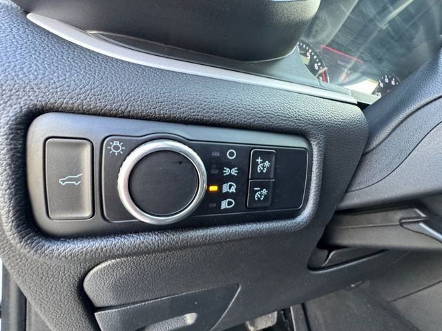 2023 Ford Explorer XLT - Photo 6
