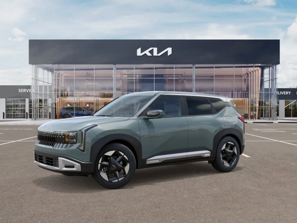 New 2027 Iceberg Green Kia EX image 3