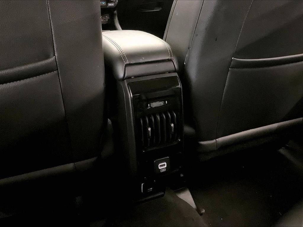 Used 2022 Silver Jeep Limited image 37