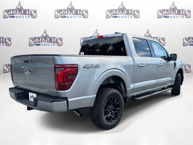 New 2026 Silver Ford Lariat image 3