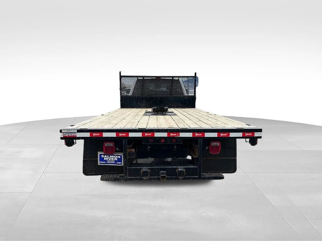 Used 2024 White Ford XL image 6