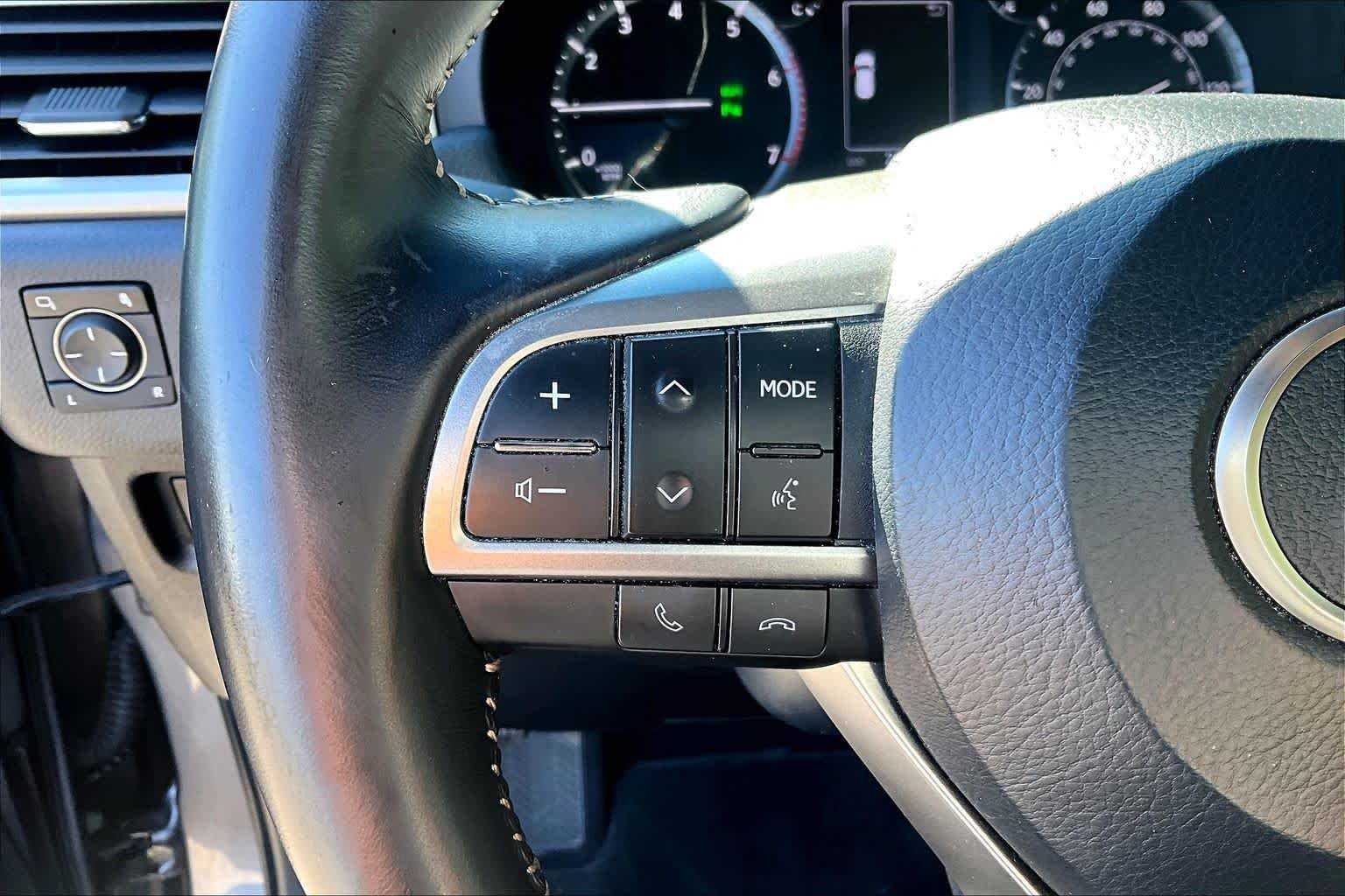 Used 2023 Nebula Gray Pearl Lexus Premium image 23