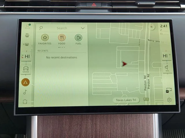 New 2026 Fuji White Land Rover SE image 12