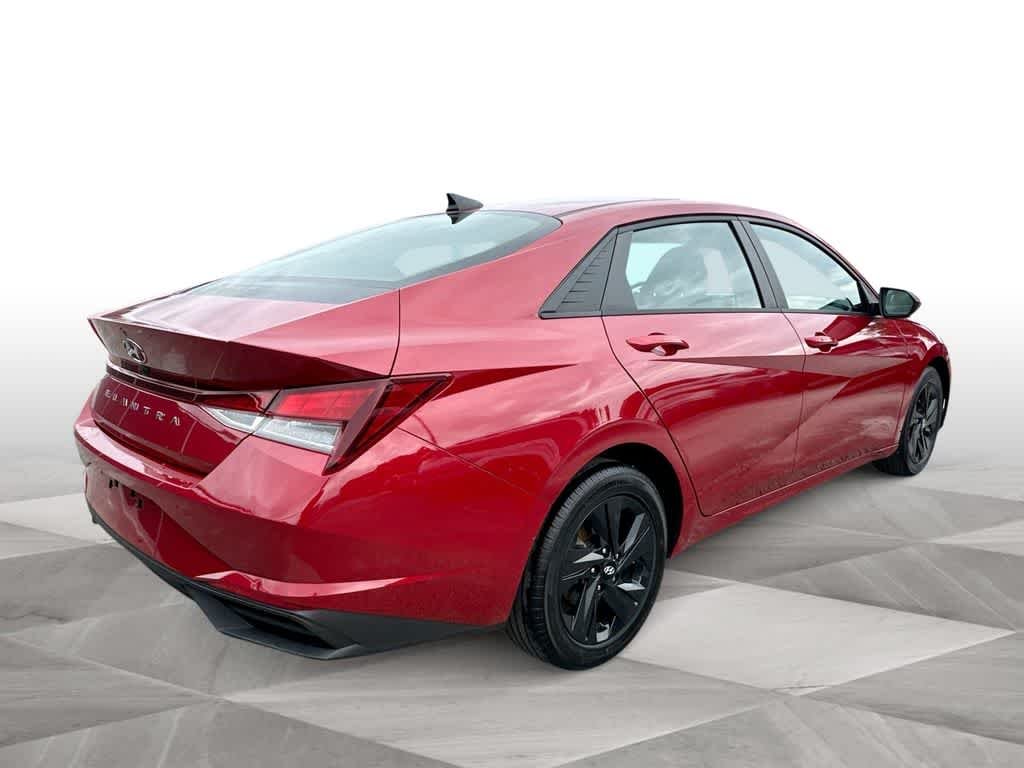 Used 2023 Scarlet Red Pearl Hyundai SEL image 8